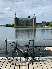 28 Maj - Cykeltur til Frederiksborg slot